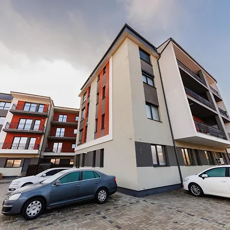 De Lux Cu Jacuzzi In Appartement *